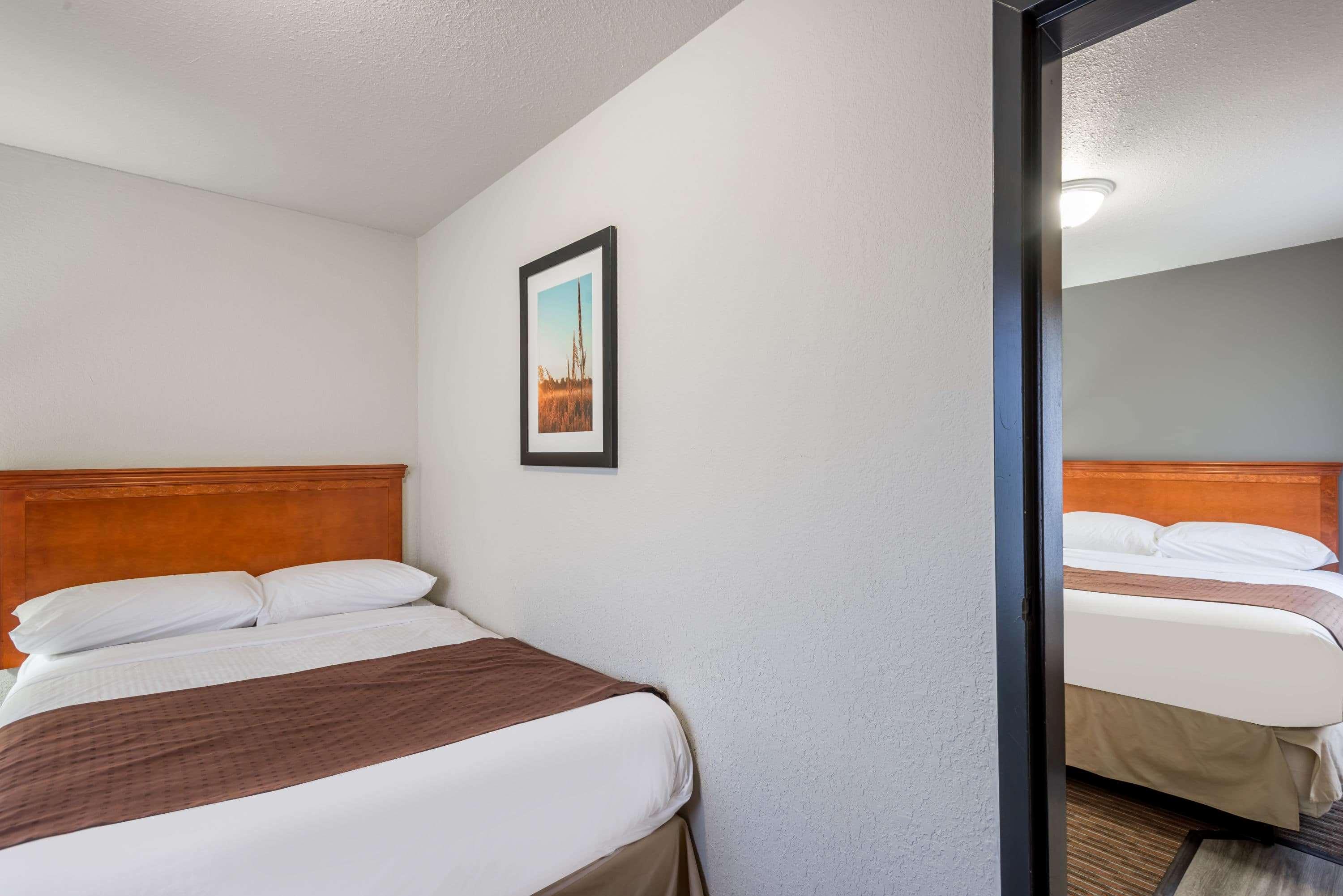 Super 8 By Wyndham Grande Prairie Hotel Eksteriør billede