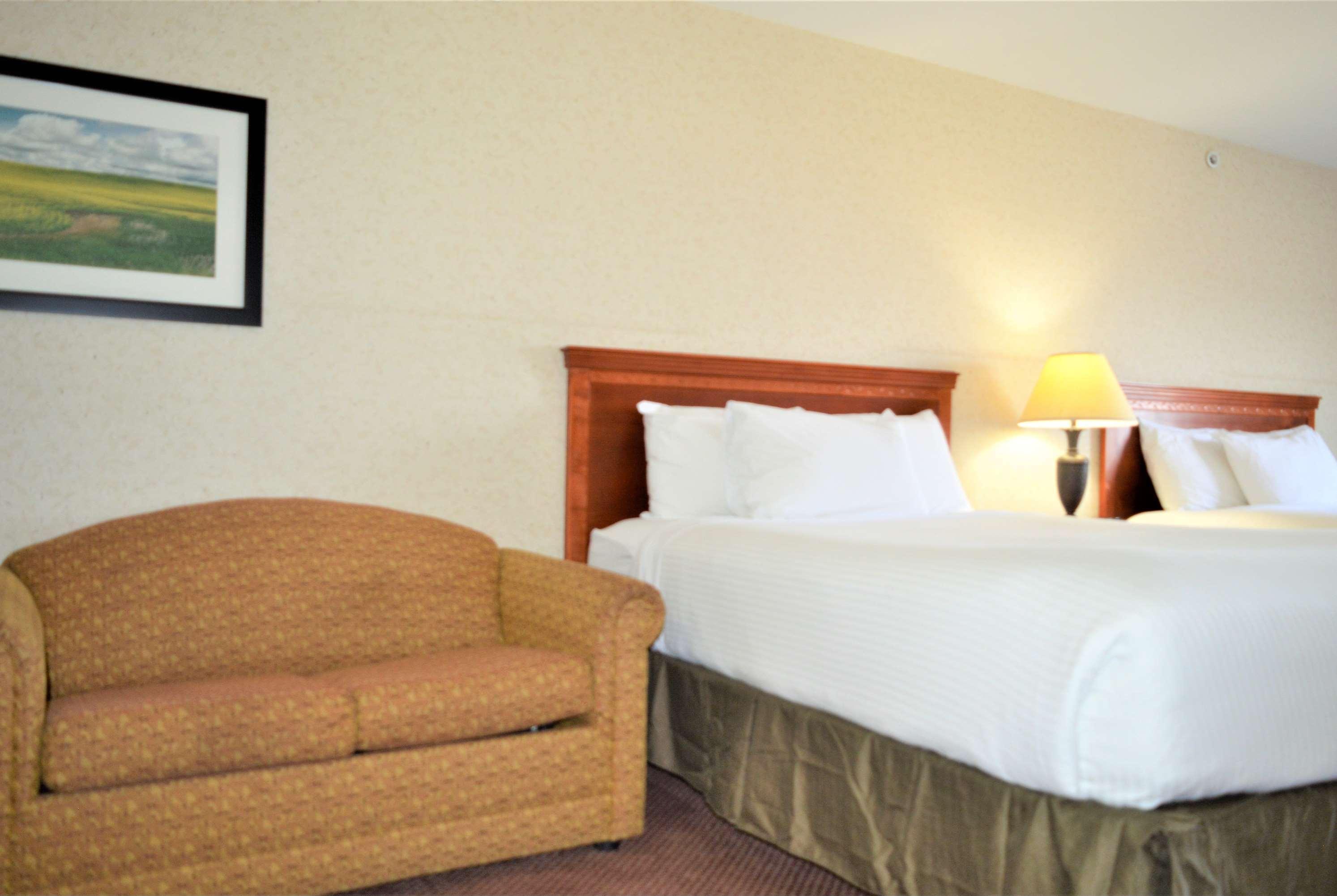 Super 8 By Wyndham Grande Prairie Hotel Eksteriør billede