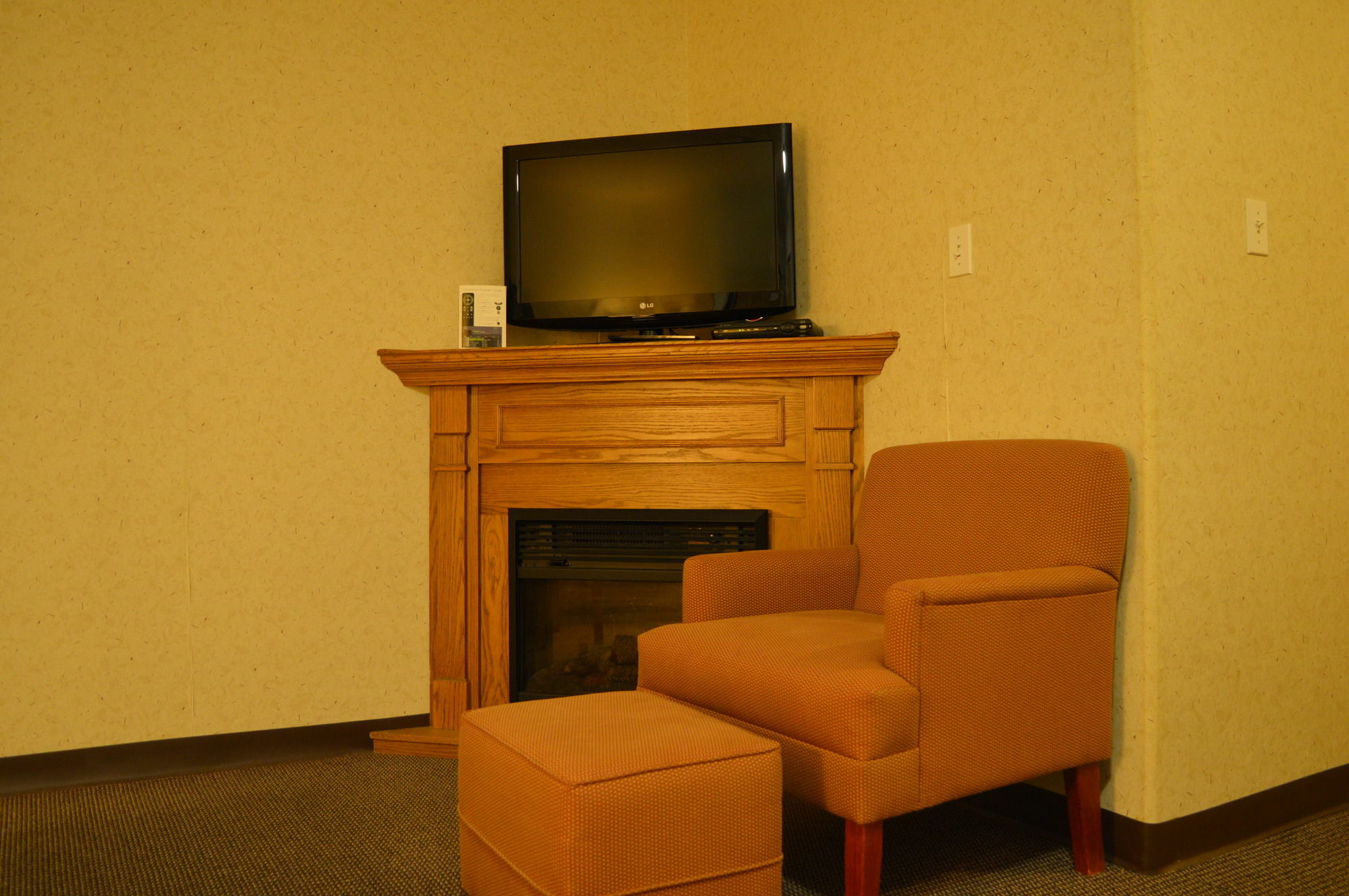 Super 8 By Wyndham Grande Prairie Hotel Eksteriør billede